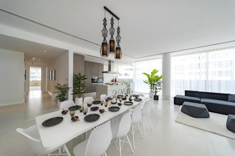 Appartement de Studio à Dubai, UAE No. 110251 8