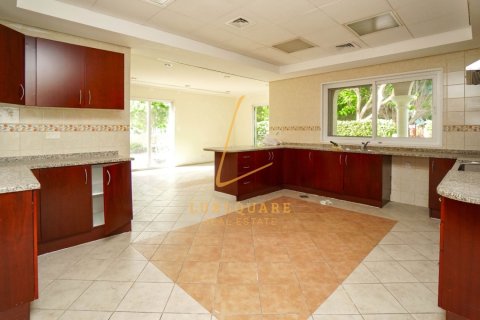 5 bedrooms Villa in Green Community West, UAE No. 211169 5