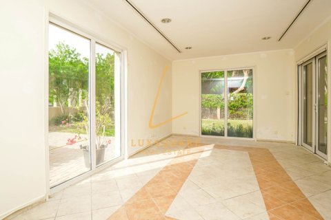 5 bedrooms Villa in Green Community West, UAE No. 211169 6