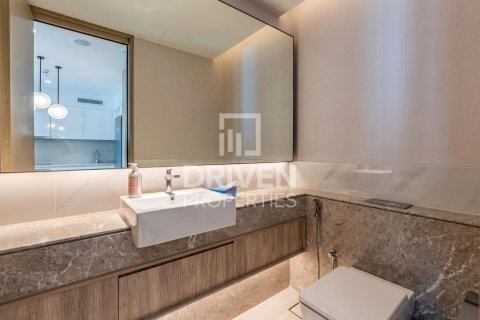 1 bedroom Apartment in Address Harbour Point, UAE No. 221348 12