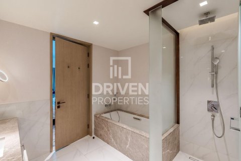 1 bedroom Apartment in Address Harbour Point, UAE No. 221348 13