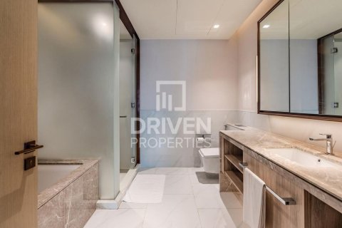 1 bedroom Apartment in Address Harbour Point, UAE No. 221348 11