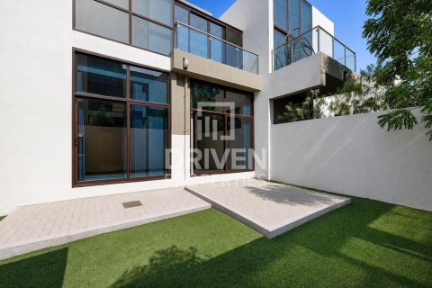 3 bedrooms Townhouse in District 11, UAE No. 212630 31