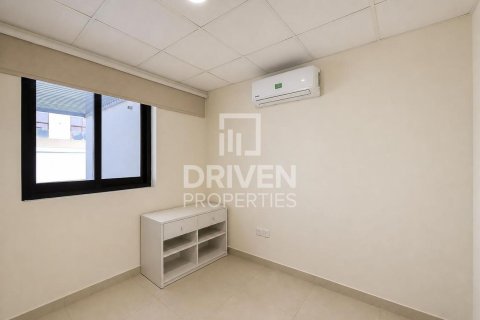 3 bedrooms Townhouse in District 11, UAE No. 212630 21