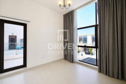 3 bedrooms Townhouse in District 11, UAE No. 212630 14