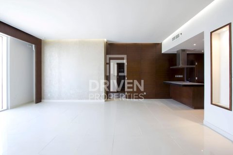 2 bedrooms Apartment in Business Bay, UAE No. 212865 6