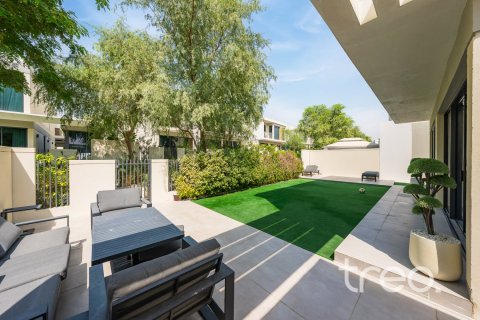 Villa de 4 chambres à Harmony, UAE No. 222748 26