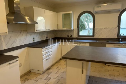 Вилла с 4 спальнями в Signature Villas, ОАЭ №50371 32