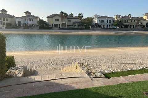 Вилла с 4 спальнями в Signature Villas, ОАЭ №50371 22
