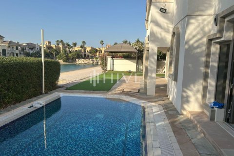 Вилла с 4 спальнями в Signature Villas, ОАЭ №50371 37