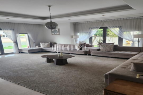 Вилла с 4 спальнями в Signature Villas, ОАЭ №50371 12