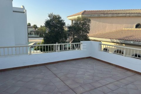 Вилла с 4 спальнями в Signature Villas, ОАЭ №50371 26