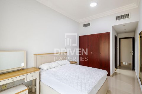 Вилла с 3 спальнями в District 11, ОАЭ №218687 8
