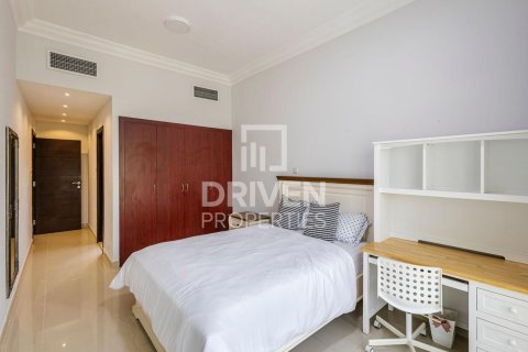 Вилла с 3 спальнями в District 11, ОАЭ №218687 6