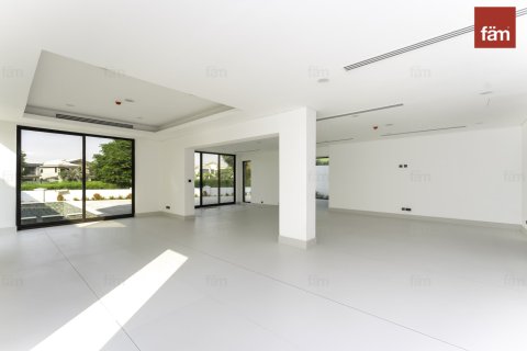 7 bedrooms Villa in Dubai, UAE No. 216310 8