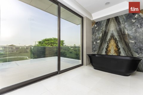 7 bedrooms Villa in Dubai, UAE No. 216310 12
