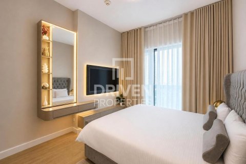 2 bedrooms Apartment in Business Bay, UAE No. 211948 12