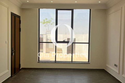 4 bedrooms Villa in Al Shamkha, UAE No. 114934 18