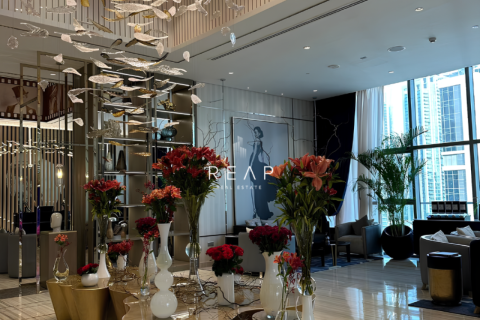 2 bedrooms Apartment in Paramount Tower Hotel & Residences, UAE No. 28997 3