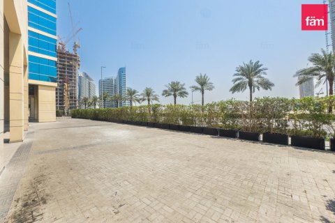 Shop de 133.7m² en Business Bay, UAE No. 205569 10