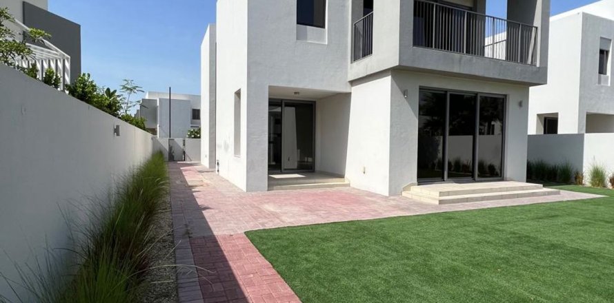 3 bedrooms Villa in Dubai Hills Estate, UAE No. 213652