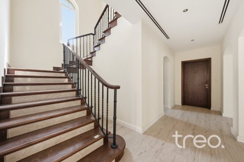 3 bedrooms Villa in Arabian Ranches, UAE No. 220794 6
