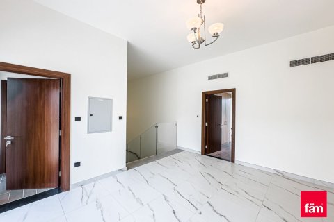 3 bedrooms Townhouse in Dubai, UAE No. 215970 8