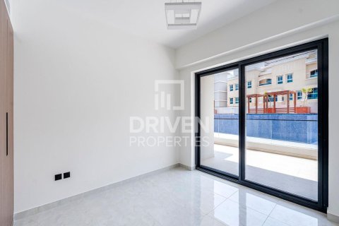Apartment de 2 dormitorios en District 10, UAE No. 215225 5