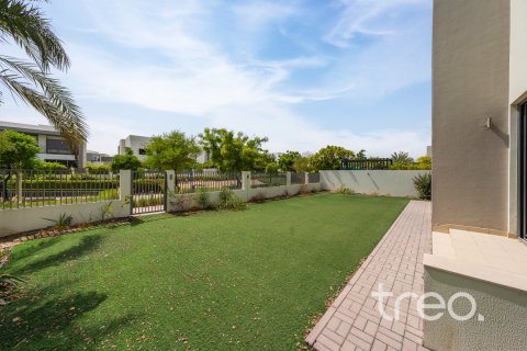 Villa de 5 chambres à Dubai Hills Estate, UAE No. 222675 3