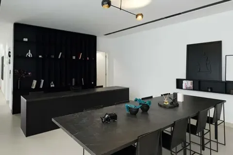 2 bedrooms Townhouse in Sharjah, UAE No. 110248 4