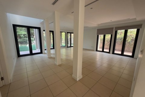 Villa de 4 chambres à Arabian Ranches, UAE No. 223498 10