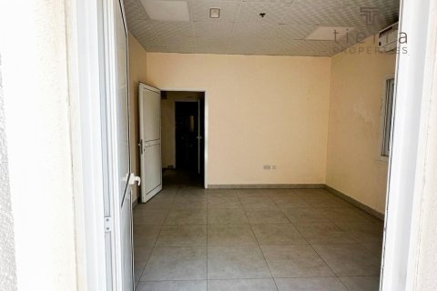 473.8m² Warehouse in Dubai, UAE No. 38859 8