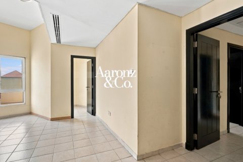 2 bedrooms Apartment in Discovery Gardens, UAE No. 224350 9