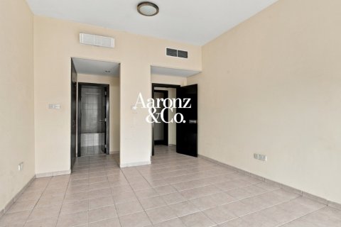 2 bedrooms Apartment in Discovery Gardens, UAE No. 224350 11