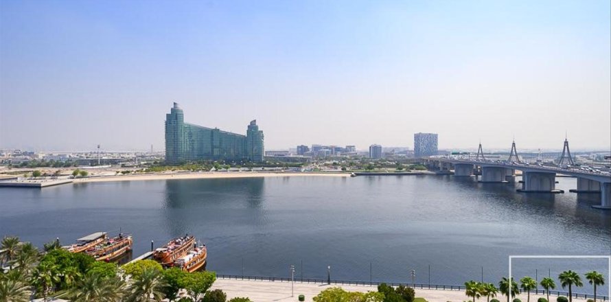3 غرف نوم شقة في Palazzo Versace, الإمارات العربية المتحدة رقم 213987