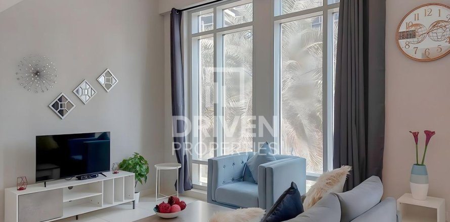 Apartment de 1 dormitorio en The Lofts, UAE No. 215126