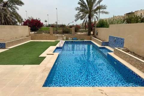 3 bedrooms Townhouse in Al Hamra Village, UAE No. 154568