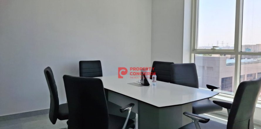 Office de 72m² en Jumeirah Lake Towers, UAE No. 39747