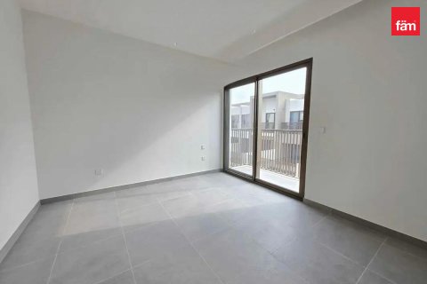 4 bedrooms Townhouse in Dubai, UAE No. 213681 4