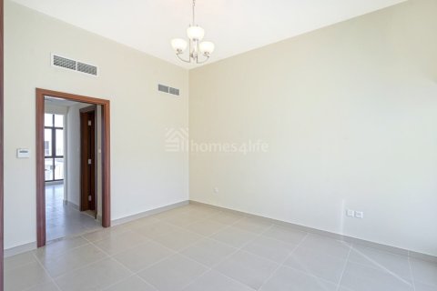 Townhouse de 3 dormitorios en District 11, UAE No. 170626 15