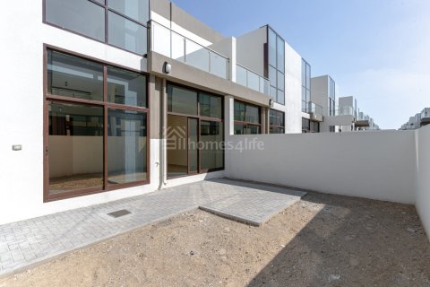 Townhouse de 3 dormitorios en District 11, UAE No. 170626 20