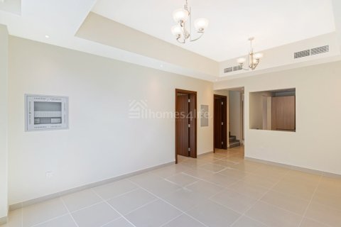 Townhouse de 3 dormitorios en District 11, UAE No. 170626 4