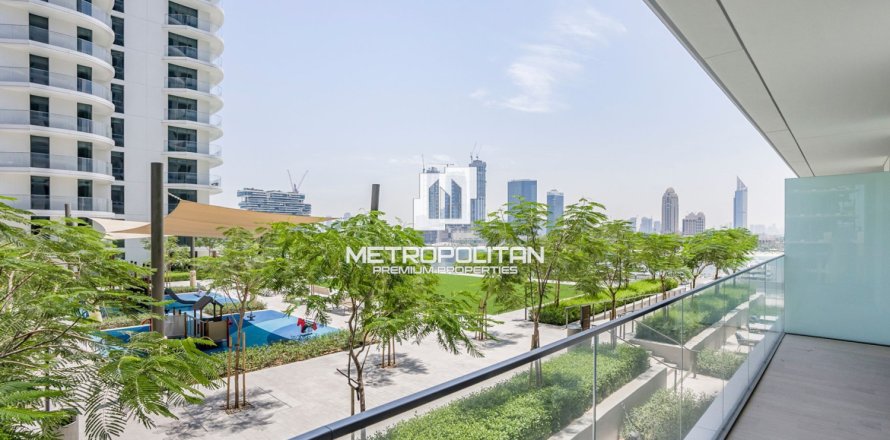 1 غرف نوم شقة في EMAAR Beachfront, الإمارات العربية المتحدة رقم 128171