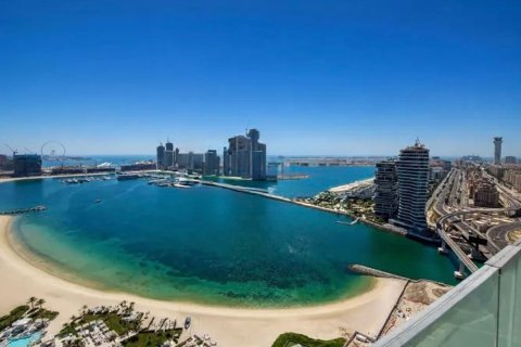 Apartment de 3 dormitorios en Palm Jumeirah, UAE No. 215794 8