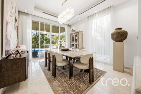 Villa de 5 dormitorios en The Villa, UAE No. 222687 17