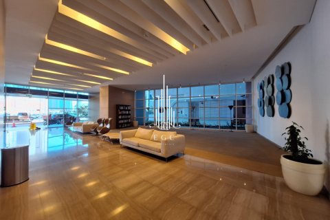Apartment de 2 dormitorios en Corniche Road, UAE No. 22116 12