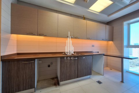 Apartment de 2 dormitorios en Corniche Road, UAE No. 22116 14