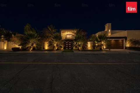 5 bedrooms Villa in Al Barsha, UAE No. 198631 18