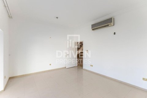 Villa de 5 chambres à Umm Al Sheif Villas, UAE No. 202800 20