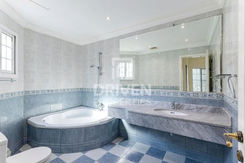 Villa de 5 chambres à Umm Al Sheif Villas, UAE No. 202800 26